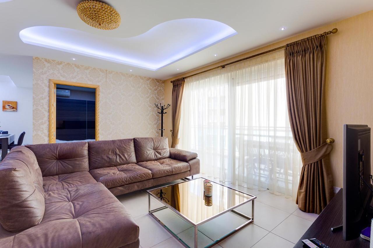 Luxury Apt W/ Side Seaviews And Pool, Top Location Слима Екстериор снимка